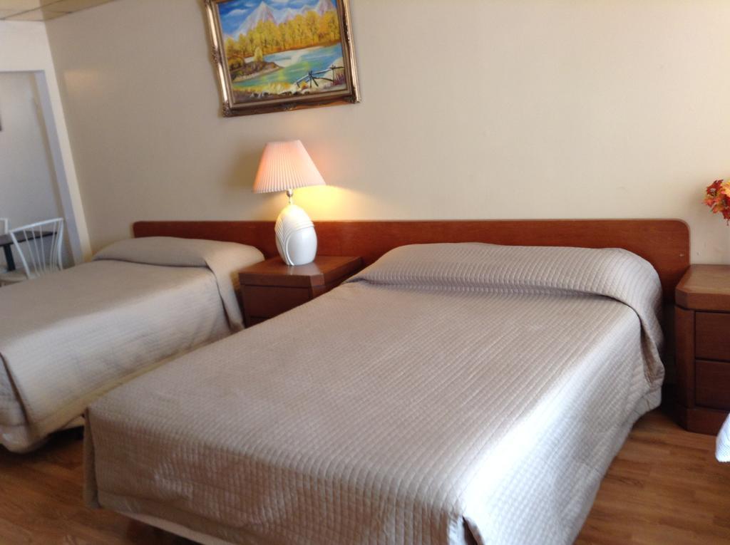 Motel Rive Du Lac Saint-Zotique Экстерьер фото