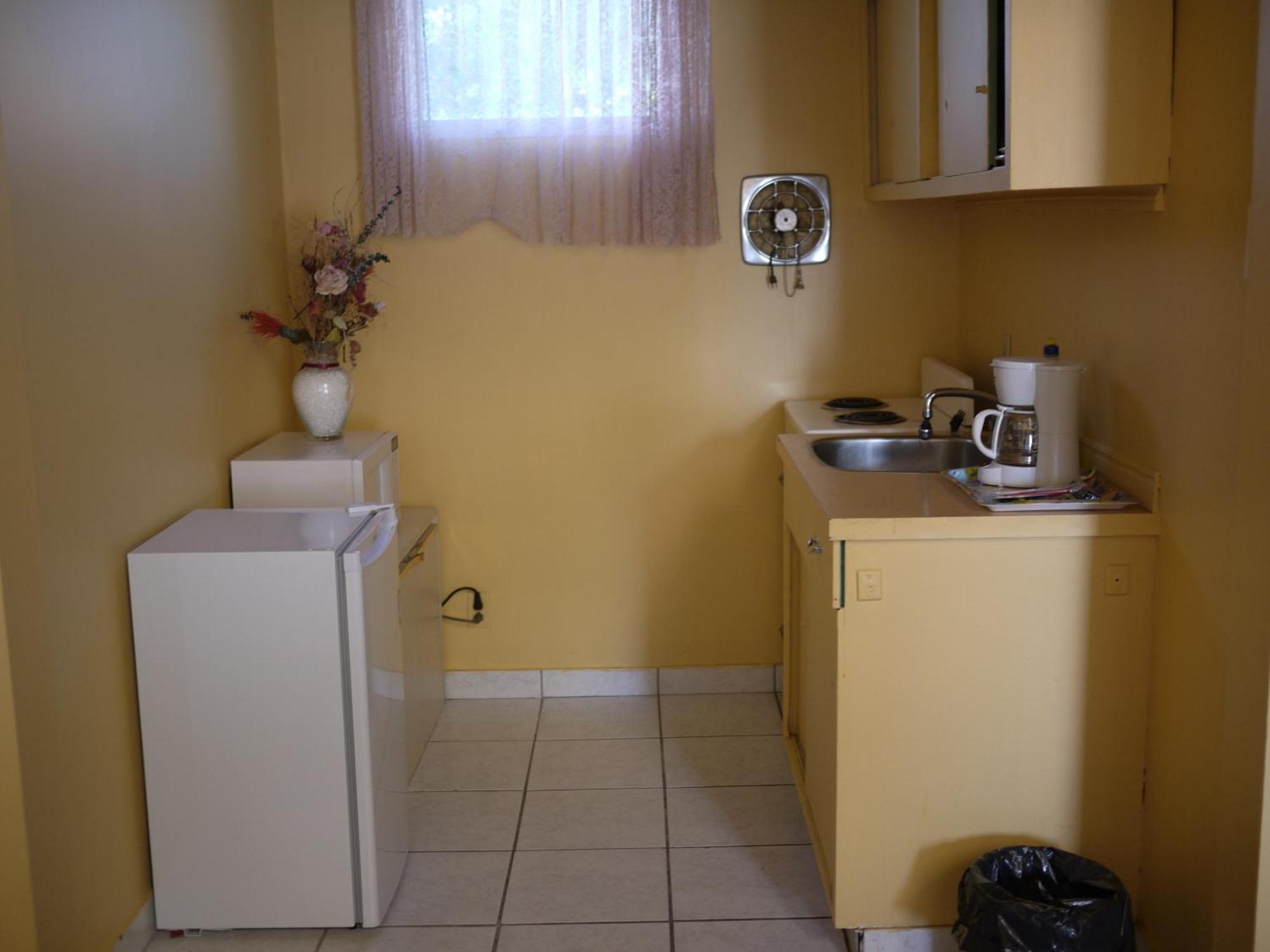 Motel Rive Du Lac Saint-Zotique Экстерьер фото
